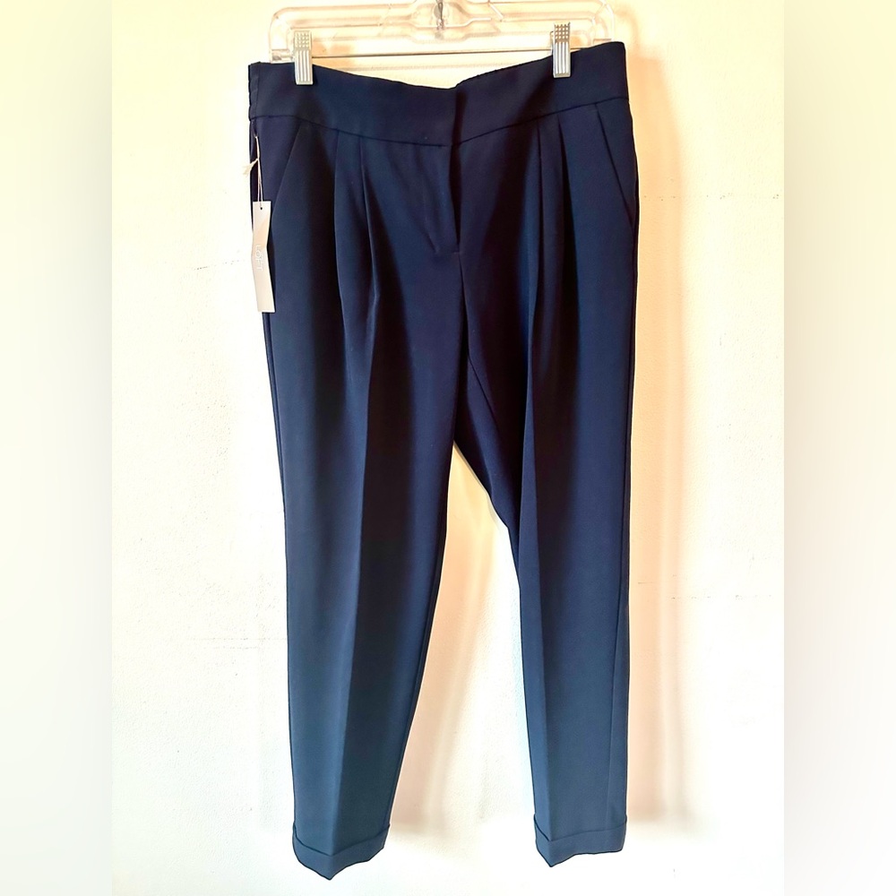 NWT    LOFT Blue tapered Fit Pleated front Trousers
